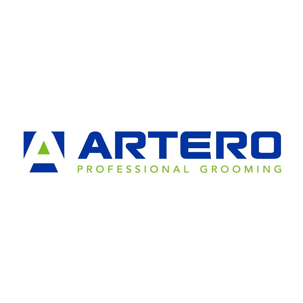 Nature Collection Double Flexible Slicker Brush Small by Artero
