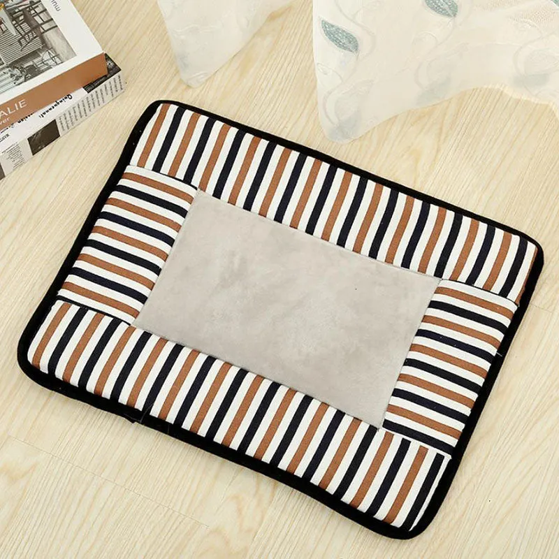 Pet fashion striped outdoor mat