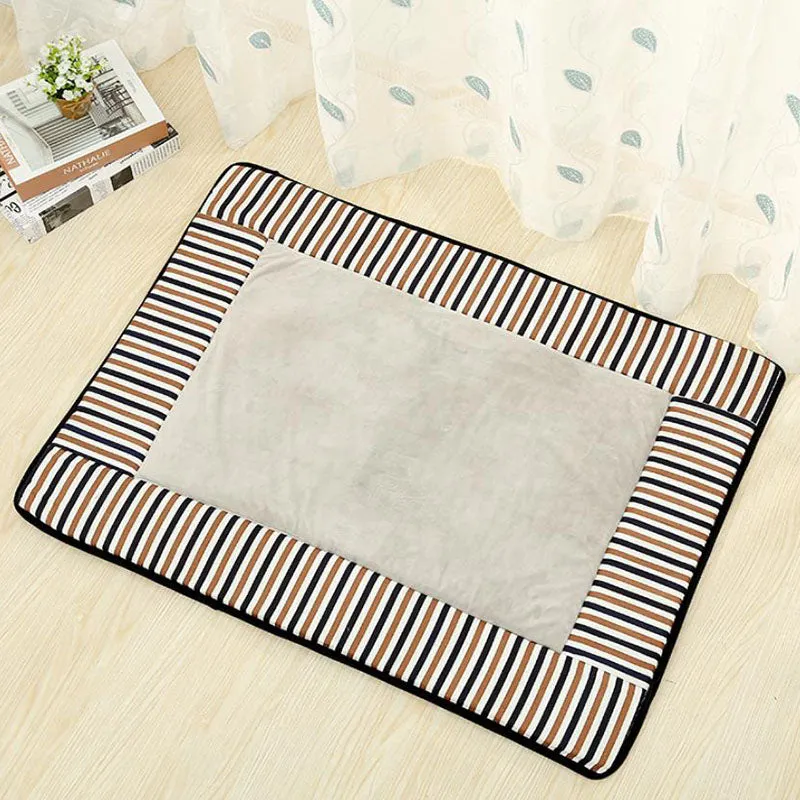 Pet fashion striped outdoor mat