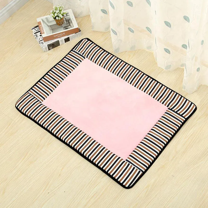 Pet fashion striped outdoor mat