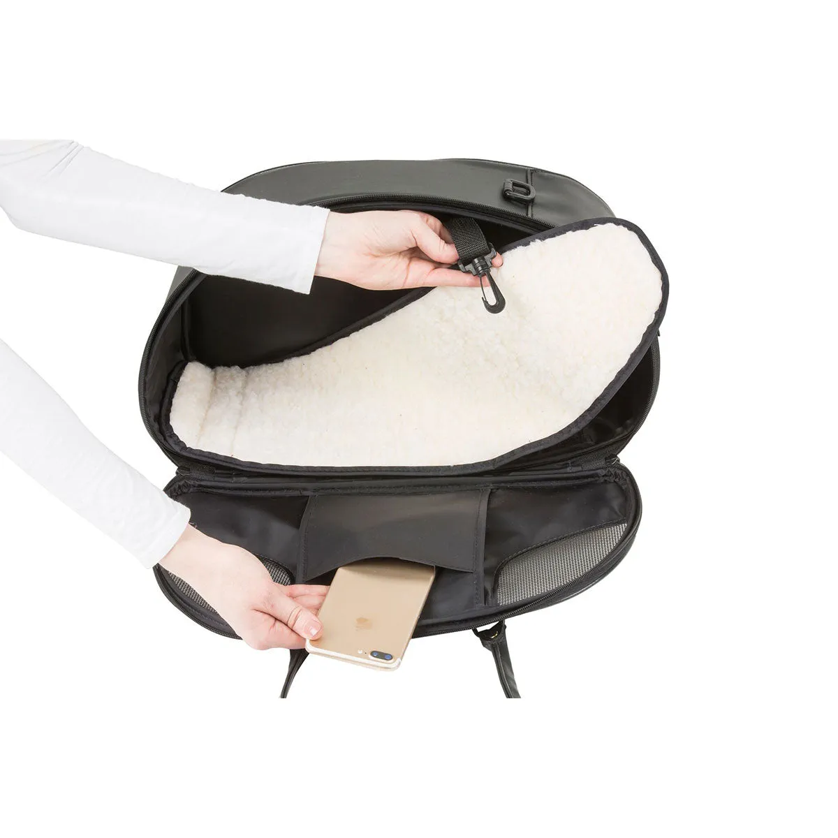 Roxy Pet Carrier - Black